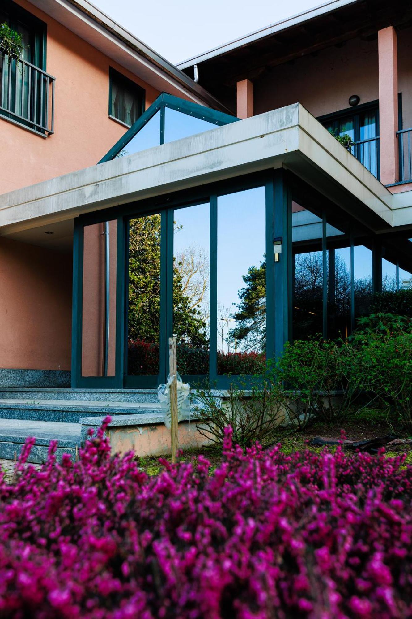 Hotel Villa Delle Rose - Malpensa Oleggio Exterior foto